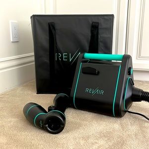 Reverse Air dryer - a hair dryer for all types of hair